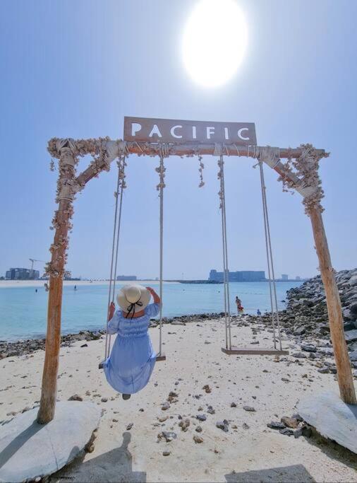 Апартаменты A Perfect Escape - Sea Facing Рас-эль-Хайма Экстерьер фото